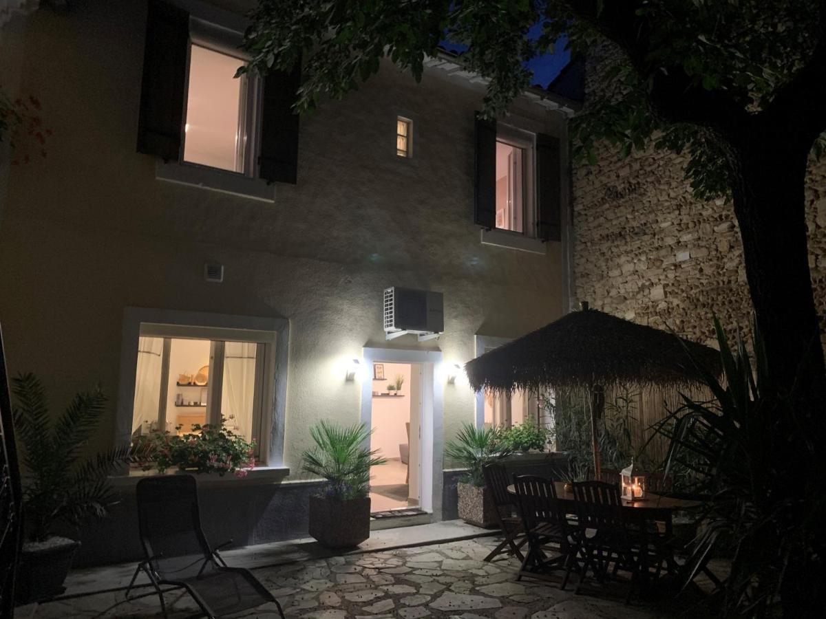 Solimany Saint-Gilles  Exterior photo